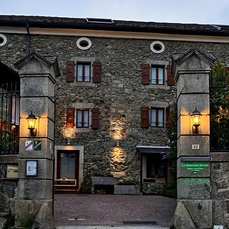 1703 Et Table D'hotes